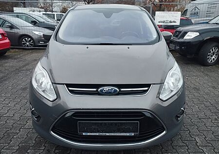 Ford Grand C-Max Titanium