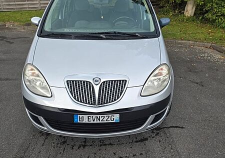 Lancia Musa gebraucht kaufen Lancia Musa 1.4 16v DFN Oro Oro