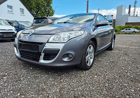 Renault Megane Coupé Dynamique 1.5 dCi 110 FAP eco2 TÜV