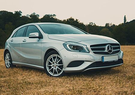 Mercedes-Benz A 200 Mercedes CDI Urban | EZ 2015 | Automatik |