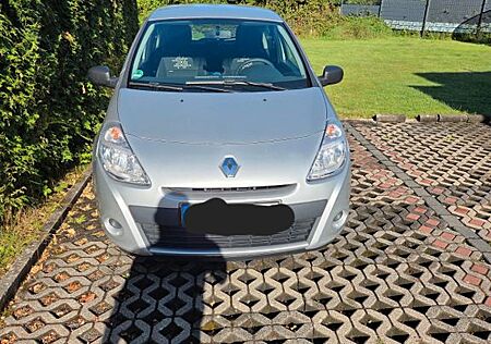 Renault Clio Yahoo! 1.2 16V 75 Yahoo!