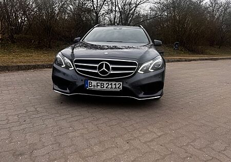 Mercedes-Benz 300 Mercedes E T-Mod. BlueTEC Hybrid Voll Pano