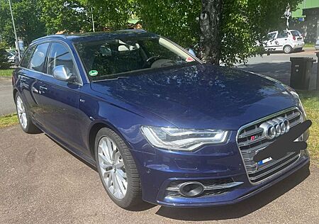 Audi S6 4.0 TFSI quattro S tronic Avant -