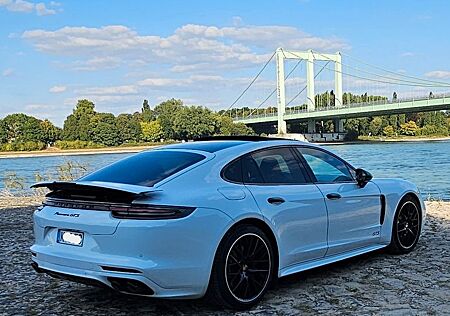 Porsche Panamera GTS*PANO*MATRIX*CHRONO*HUD*APPROVED*BOSE
