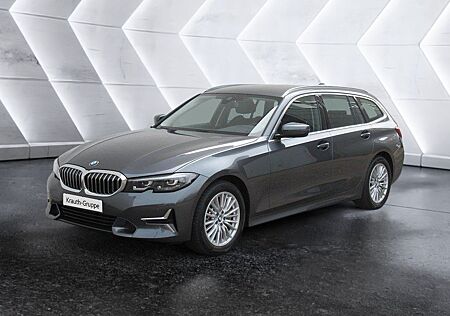 BMW 330i Touring Luxury Line DAB LED WLAN Tempomat