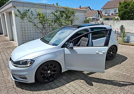 VW Golf Volkswagen 7.5 1.4 TSI Comfortline