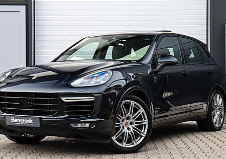 Porsche Cayenne Turbo