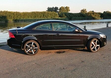 Volvo C70 D3 Geartronic Summum 18 Zoll Leder
