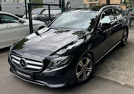 Mercedes-Benz E 220 d T Avantgarde *Burmester/Widescreen/AHK*