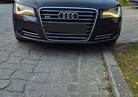 Audi A8 3.0 TDI tiptronic quattro -