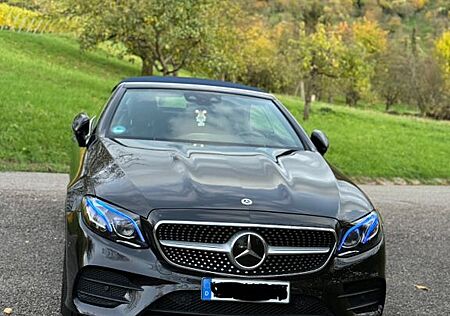 Mercedes-Benz E 300 E300 AMG-Line Vollausstattung