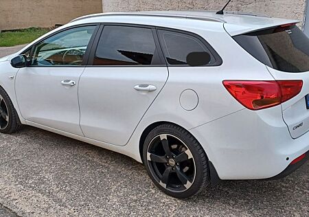 Kia Cee'd / Ceed 1.6 GDI Edition 7 Edition 7