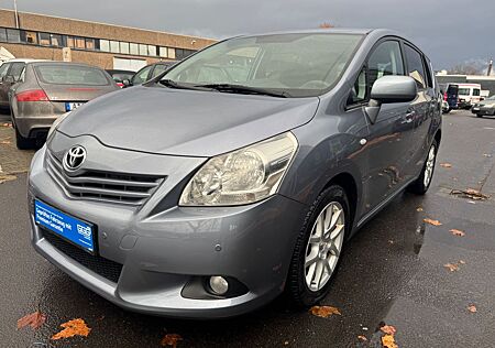 Toyota Verso 1.8 Travel *7 Sitzer*Aut*Navi*2 Hand* AHK