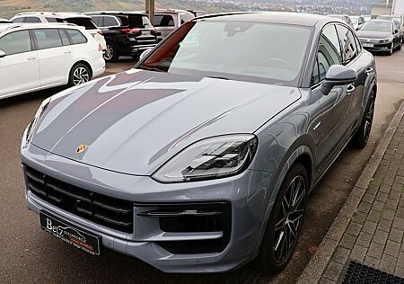 Porsche Cayenne Coupe E-Hybrid 22" 2x Display Arktikgrau