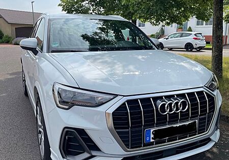 Audi Q3 35 TFSI S tronic S line S line