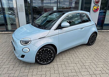 Fiat 500E 3+1 LaPrima ByBocelli+ Sitzheizung+WKR+JBL