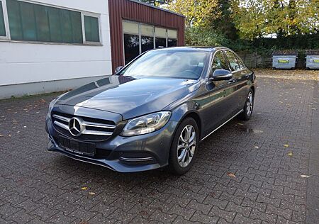 Mercedes-Benz C 220 C Limousine BlueTec / d/Avantgarde