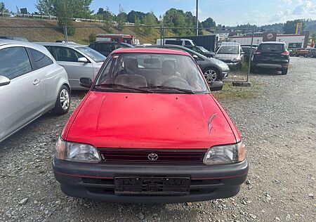 Toyota Starlet 1.3 XLi