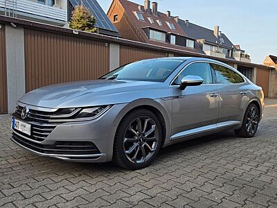 Volkswagen Elegance Business 2.0 TDI 190PS LED STHZ ACC AHK