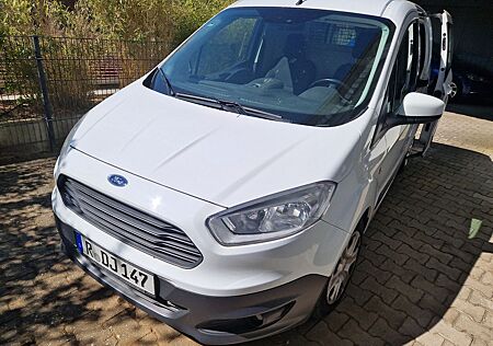 Ford Transit Courier Trend