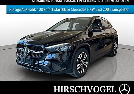 Mercedes-Benz GLA 200 Progressive Line+Night+AHK+DISTR+KEYLESS