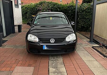 VW Golf Volkswagen 1.6 Trendline Trendline