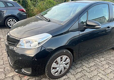 Toyota Yaris 1,33 TÜV 12/2025