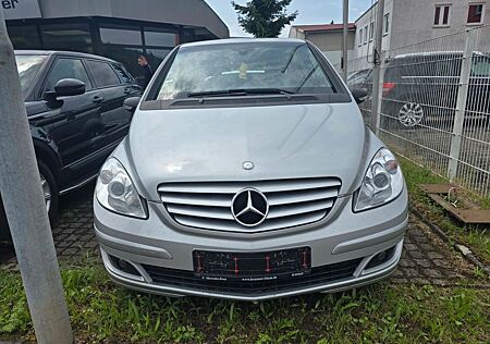 Mercedes-Benz B 200 B -Klasse