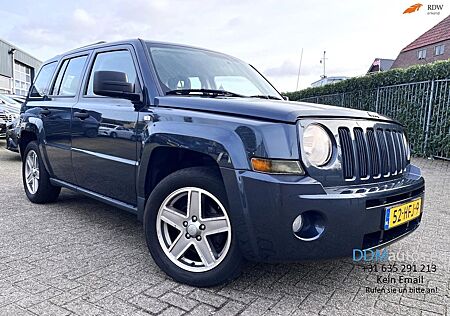 Jeep Patriot 2.4 170PK 4x4 SPORT ADVENTURE RIJDT TOP