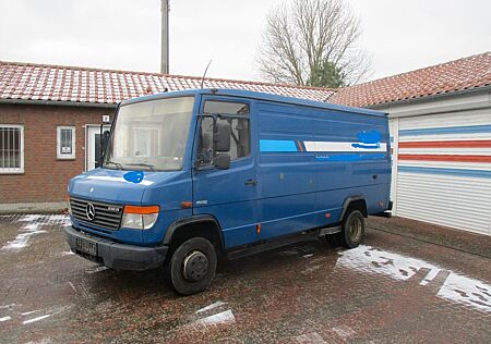 Mercedes-Benz Vario 316 ..1. Hand