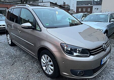 VW Touran Volkswagen Highline BMT