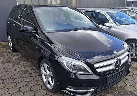 Mercedes-Benz B 200 CDI Automatik AHK Bi-Xenon Sportpake
