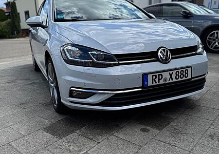 VW Golf Volkswagen 2.0 TDI 4MOTION Variant Top Gepflegt
