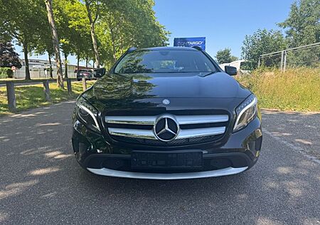 Mercedes-Benz GLA 200 GLA -Klasse CDI / d 4 MATIC
