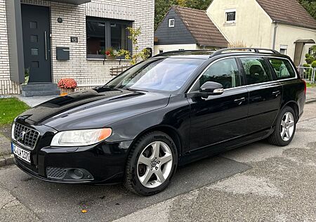 Volvo V70 gebraucht kaufen Volvo V70 2.5T Summum 5 Zyl. Benzin 3. Hd. nur 186kkm