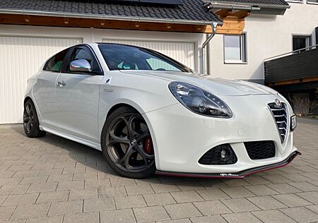 Alfa Romeo Giulietta 1.8 TBi 16V Quadrifoglio Verde (QV)