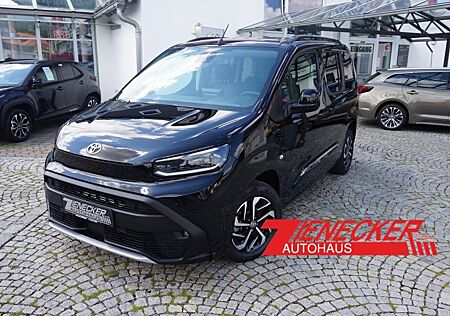 Toyota Pro Ace Proace City Verso 1.2 Turbo L1 Team Deutschland