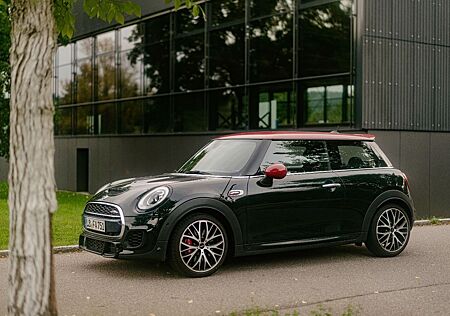 Mini John Cooper Works Harman Kardon Wireless Carplay