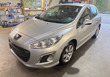 Peugeot 308 Active *73.000km*HU Neu*
