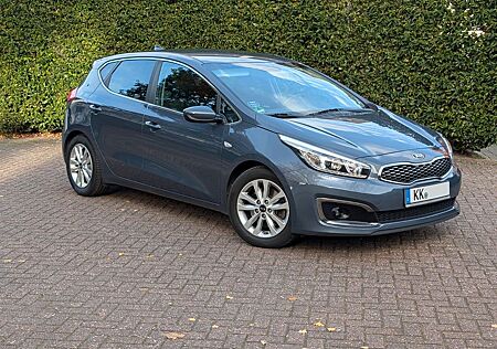 Kia Cee'd / Ceed 1.4Dream-Team SHZ Kamera Scheckheft