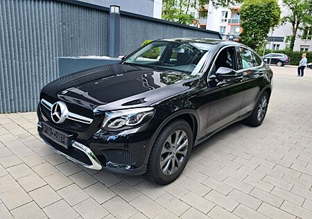 Mercedes-Benz GLC 250 4Matic,Coupe,AHK,Kamera,Navi;ALU19",