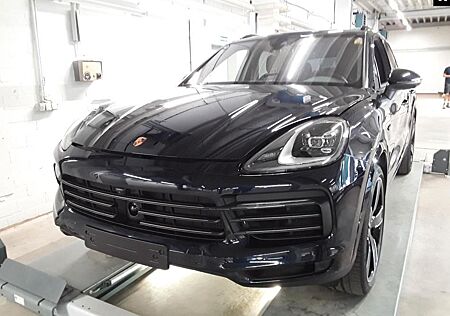 Porsche Cayenne E-Hybrid Platinum Edition Platinum E...