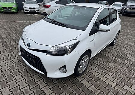 Toyota Yaris Hybrid Life 1 Hand Navi Kamera Automatik