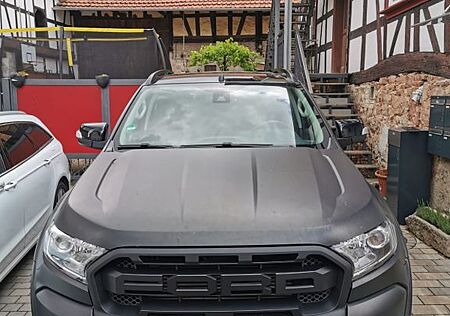 Ford Ranger Doka Limited black Edition 3,2 Automatik