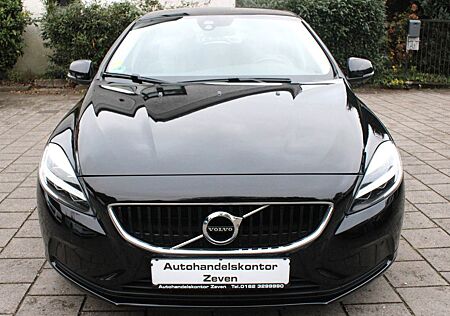 Volvo V40 Momentum/2.0 Ltr/Navi/LED/SHZ/Euro6