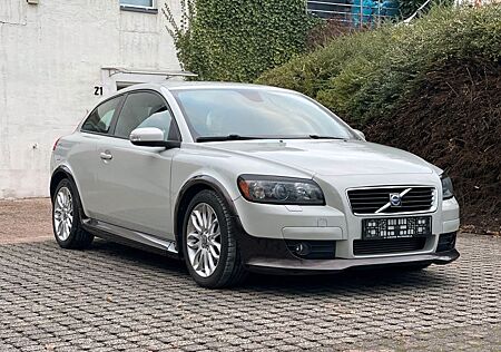 Volvo C30 2.5 T5 Momentum Contrast Edition