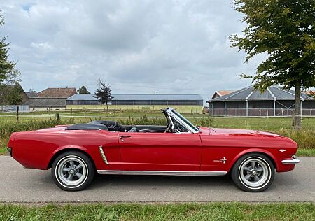 Ford Mustang 65/66er Cabriolet TÜV/H Neu!