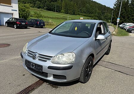 VW Golf Volkswagen V Lim. Trendline Klimaauto
