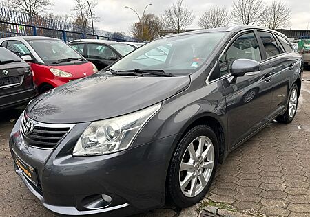 Toyota Avensis Kombi Executive