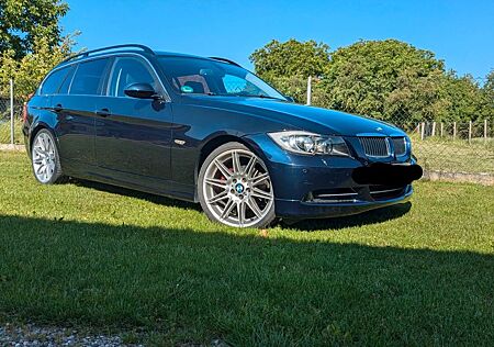 BMW 325i touring -